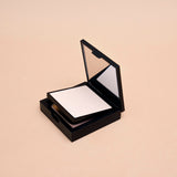 ULTIMATE PRO WET AND DRY COMPACT POWDER
